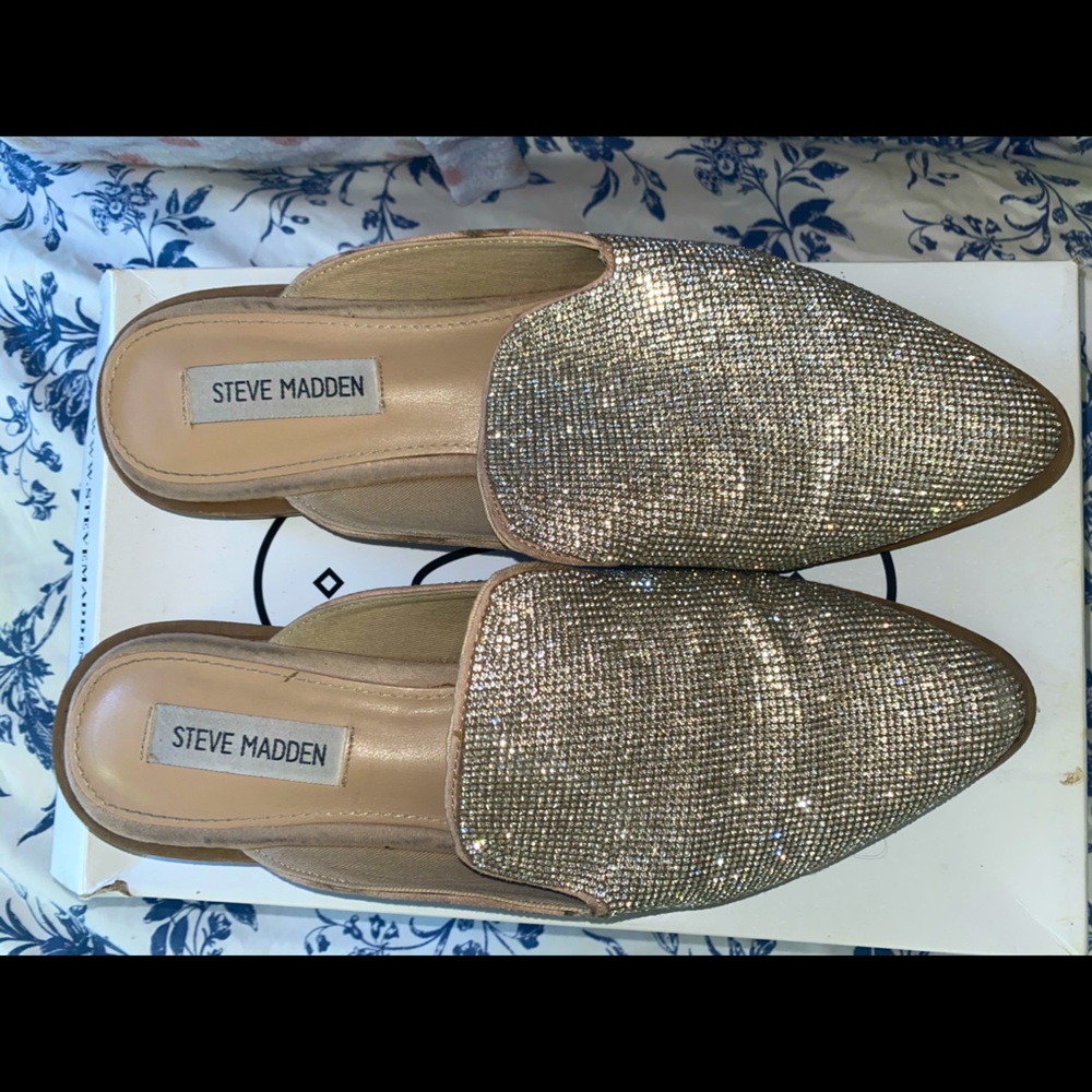 Slip on shoes